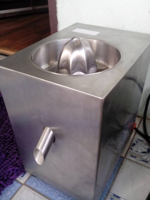 ขายเครื่องคั้นน้ำส้ม มือสองสภาพพร้อมใช้