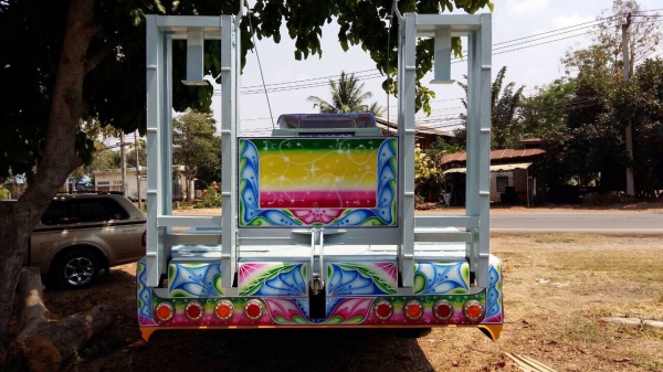 ขายรถสิบล้อเทเลอร์ ISUZU เครื่อง PE turbo - 235 แรง 2 เพลา ช่วงล่าง 210 ยางดี ทะเบียนพร้อม