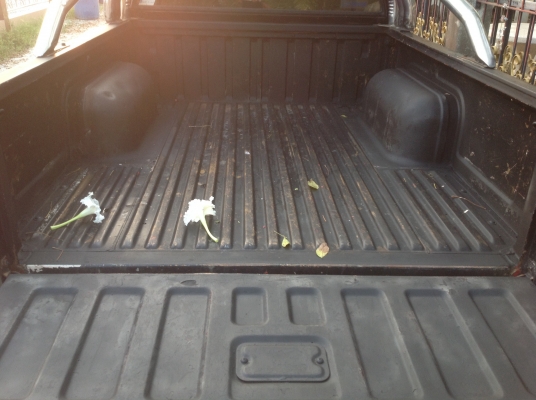 นิสสัน บิ๊กเอ๊ม แค๊ป พวงมาลัยเพาเวอร์ เครื่องคัทซี ชั้นหนึ่งเลยครับ