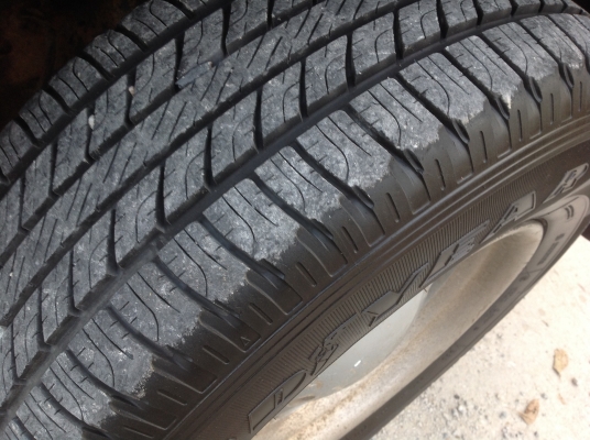 นิสสัน บิ๊กเอ๊ม แค๊ป พวงมาลัยเพาเวอร์ เครื่องคัทซี ชั้นหนึ่งเลยครับ