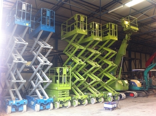 นำเข้าเครื่องจักรกลหนักมือ 2 จากต่างประเทศ Tel.098-858-5524 สามภพ ครับ