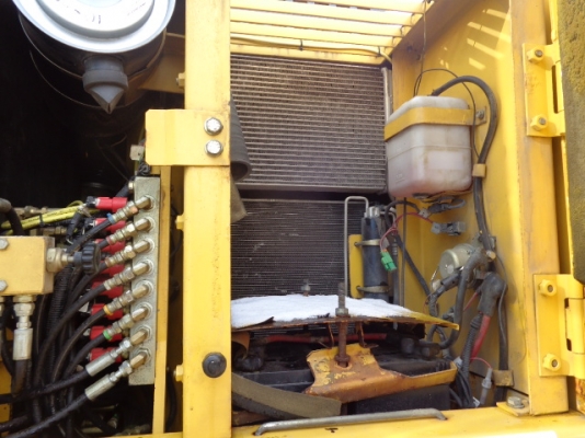 ถึงไทยแล้ว รถขุดล้อยาง PW130-7, K40**** มาดูรถที่บริษัทได้เลยครับ