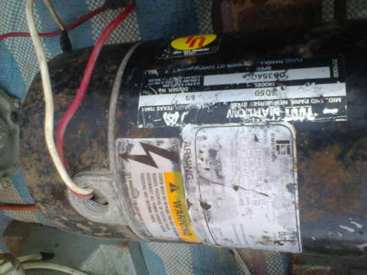 ปั้มน้ำ USAขนาด 2  นิ้วครับ  งานนอกครับเสียงนิ่มครับพร้อมใช้ครับ  ราคานี้คุ้มมากครับ