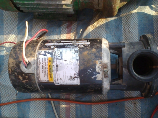 ปั้มน้ำ USAขนาด 2  นิ้วครับ  งานนอกครับเสียงนิ่มครับพร้อมใช้ครับ  ราคานี้คุ้มมากครับ