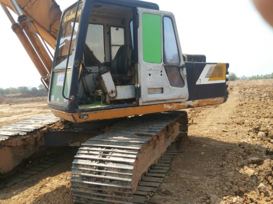 ขายแม็กโคร KOBELCO SK200 MART II สภาพพร้อมใช้งาน เครื่องปั้มดีเยี่ยม ตัวเดินใหญ่ โซ่ช่วงล่างเต็มเอกสารสัญญาซื้อขาย