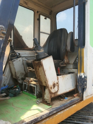 ขายแม็กโคร KOBELCO SK200 MART II สภาพพร้อมใช้งาน เครื่องปั้มดีเยี่ยม ตัวเดินใหญ่ โซ่ช่วงล่างเต็มเอกสารสัญญาซื้อขาย