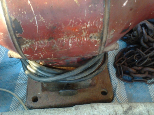 หินเจียรสภาพเดิมๆครับ  เสียงนิ่มครับพร้อมใช้ครับ  ราคานี้คุ้มมากครับ