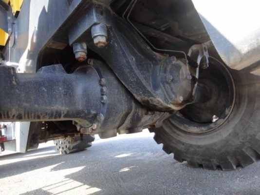 ขายคันที่ 1 รถตัก KOMATSU WA320-5 นำเข้าจากญี่ปุ่น 090-986-2521 อ๊อบ