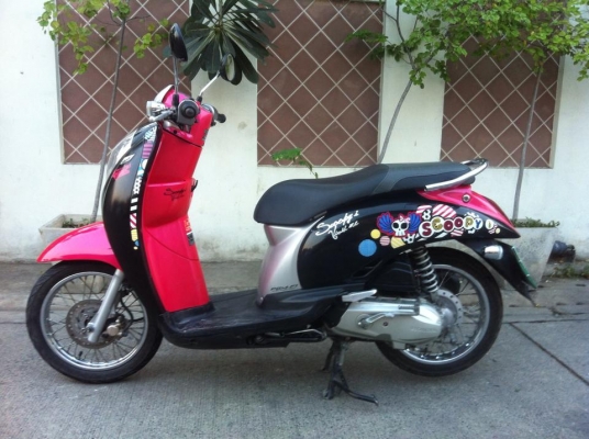 Honda Scoopy i หัวฉีด ชมพู ดำ สวยวิ่งน้อยเครื่องดี มากๆ