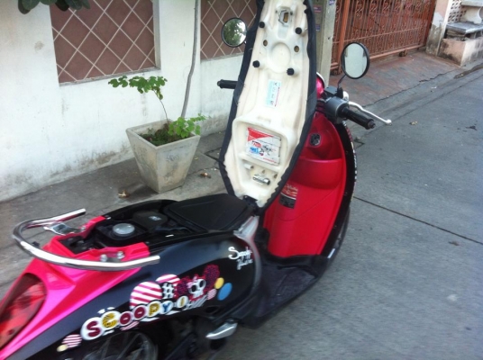 Honda Scoopy i หัวฉีด ชมพู ดำ สวยวิ่งน้อยเครื่องดี มากๆ