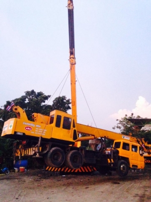 รถเครน TADANO TG 652 สภาพสวยพร้อมใช้งาน ติดต่อ 0949526619