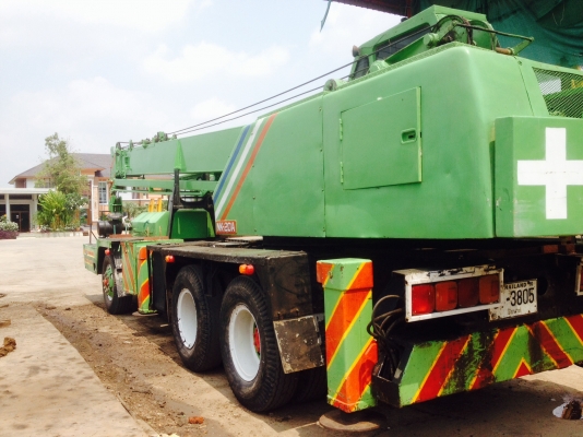 ขายรถเครน 10 ล้อ 20 ตันมีทะเบืยน