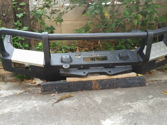 ขายกันชน 4X4 เดิมใส่ TOYOTA