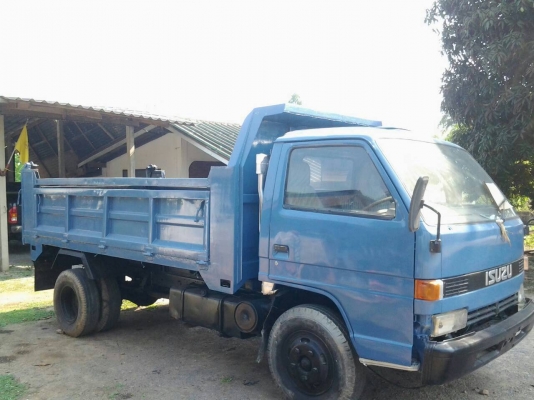 (ร้านรุ่งโรจน์ 082-1057078)ขายดั้ม ISUZU NPR 110 แรงม้า พวงมาลัยพาวเวอร์ เกียร์สั้น เครื่องแห้ง แน่น แรงดี แซสซีเยี่ยมๆ ไม่ผุไม่ดาม กระบอกดั้มใหญ่ยิงหน้า  6 ตัน เฟืองท้าย F พร้อมโอน พร้อมใช้งานเลย