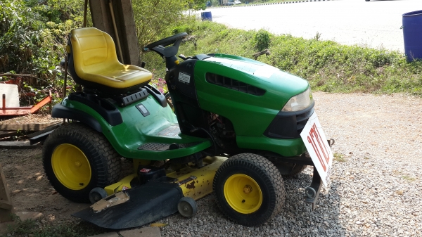 ขาย รถตัดหญ้า จอนเดียร์ 25แรง รถนอกแท้ สภาพสวยเหมือนใหม่