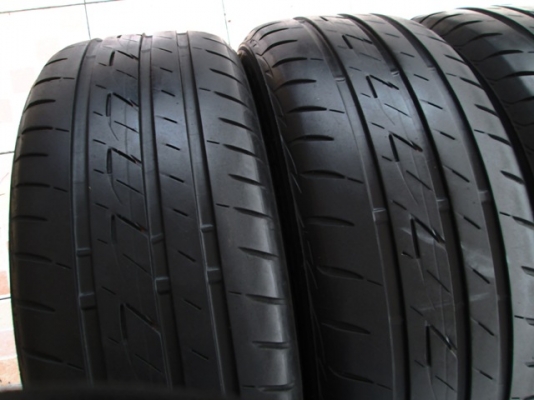 ยาง BRIDGESTONE EP200 215-55-17 กลางปี13 (1ชุด)