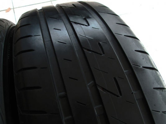 ยาง BRIDGESTONE EP200 215-55-17 กลางปี13 (1ชุด)