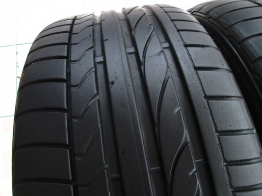 ยาง BRIDGESTONE RE050A 245-40-18 (1คู่)