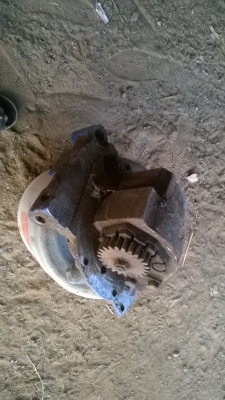 ขายปั้มขาว FORD 6610ถูกๆ ปกติทุกอย่างพร้อมใช้ต่อรองได้