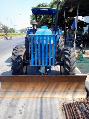 ขาย New Holland TD95D. 4x4 95แรงม้า เอาไปพร้อมใช้งานได้เลย