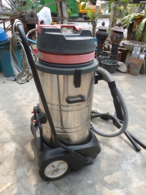 เครื่องดูดฝุ่นอุตสาหกรรม Inter-pro รุ่น B83