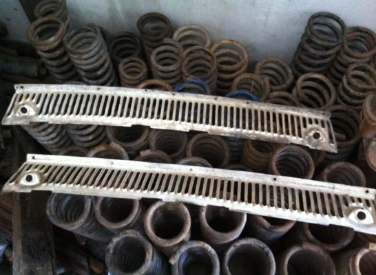 ขายครับกันชนหลังพร้อมไฟส่องป้าย W108