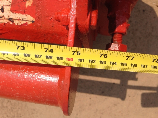 ขายด่วนโรตารี่ 1.90 เมตร สำหรับรถไถใหญ่ สภาพพร้อมใช้งาน  ราคา 25,000 บาท โทร 081-9972972 089-8451778