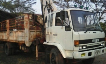 ขาย รถบรรทุก 6 ล้อกลาง Isuzu ร็อคกี้้