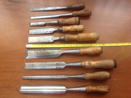 ขายสิ่วโบราณด้ามไม้ งานเมกา และอังกฤษ ทั้งชุด 9 ชิ้น