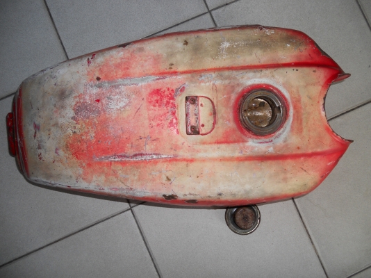 ถังน้ำมัน HONDA รุ่น SS 1 ถังน้ำมัน HONDA รุ่น SS 1