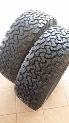 ขายยาง bf 265/75R16 ปี 11 ครับ