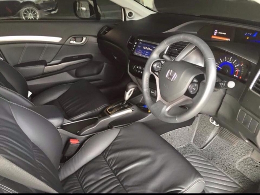 HONDA CIVIC 2015-ES AT ป้ายแดง