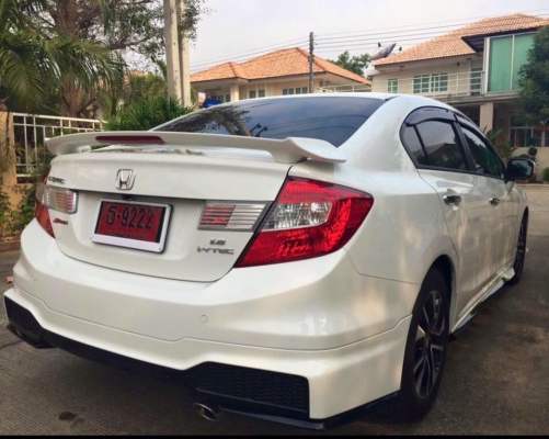 HONDA CIVIC 2015-ES AT ป้ายแดง