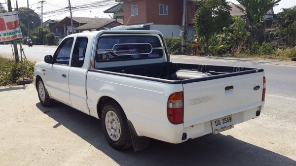 ขายรถกระบะ Ford ranger cab สีขาวสวยๆ ราคา 168,000 บาท ++++++++++