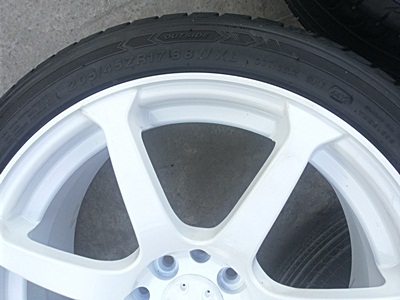 ขายล้อ JRD ขอบ17 4รู100/114 กว้าง7 พร้อมยาง 4 ล้อ ขายล้อ JRD ขอบ17 4รู100/114 กว้าง7 พร้อมยาง 4 ล้อ