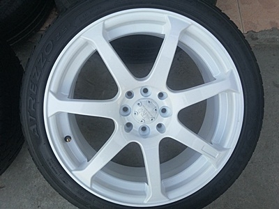 ขายล้อ JRD ขอบ17 4รู100/114 กว้าง7 พร้อมยาง 4 ล้อ ขายล้อ JRD ขอบ17 4รู100/114 กว้าง7 พร้อมยาง 4 ล้อ