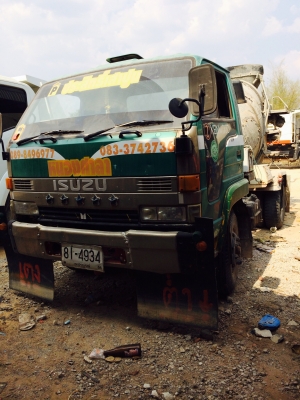 รถโม่ปูนอีซูซุ รถนอก 195 แรงเครื่อง 6HE1 โม่ขนาด2.5 คิว สวยๆ รถโม่ปูนอีซูซุ รถนอก 195 แรงเครื่อง 6HE1 โม่ขนาด2.5 คิว สวยๆ