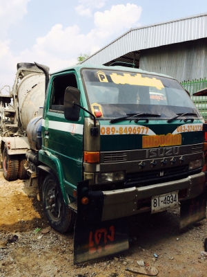 รถโม่ปูนอีซูซุ รถนอก 195 แรงเครื่อง 6HE1 โม่ขนาด2.5 คิว สวยๆ รถโม่ปูนอีซูซุ รถนอก 195 แรงเครื่อง 6HE1 โม่ขนาด2.5 คิว สวยๆ