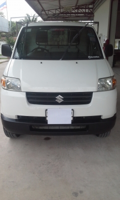 ขาย รถบ้าน SUZUKI CARRY  สภาพดี เข้าศูนย์ตลอด ปี 2011