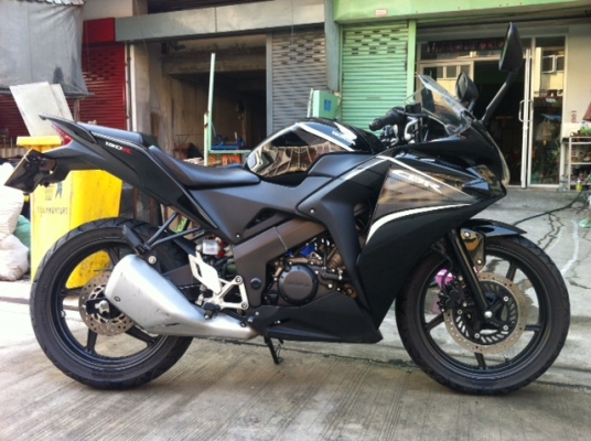 ขาย cbr150iสีดำ ปี2014 ราคา 54,000 บาท ราคานี้ต่อรองได้