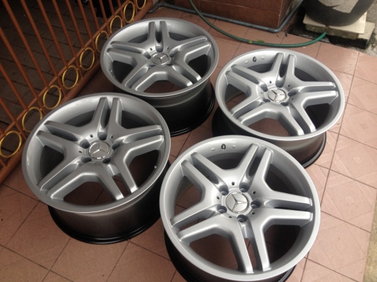 ล้อ benzเเท้ 18 หน้า8ครึ่งหลัง9ครึ่งอ๊อฟ35กับ32เก่าญี่ปุ่นเเท้สภาพสวยๆ ล้อ benzเเท้ 18 หน้า8ครึ่งหลัง9ครึ่งอ๊อฟ35กับ32เก่าญี่ปุ่นเเท้สภาพสวยๆ