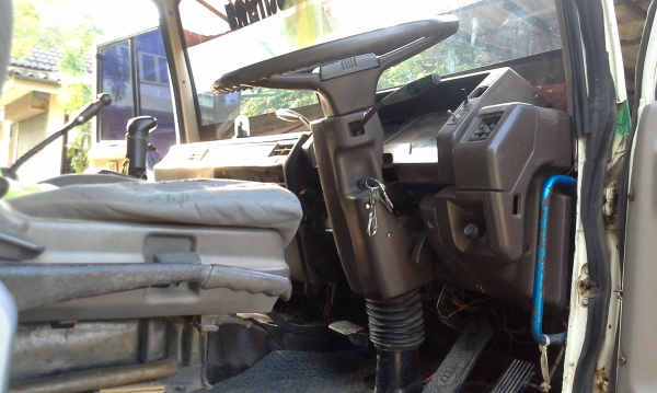 ขายสิบล้อ Fuso FN527