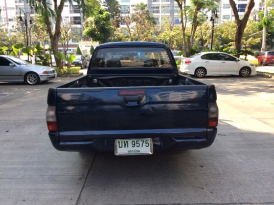 ขายรถกระบะมิตซู สตราด้าปี96 เครื่องเดิม 2.8 เกียร์ธรรมดา เพาเวอร์ ภายในสะอาดเบาะหนังไม่มีขาด แอร์เย็น วิทยุCD ตัวถังเดิมๆห้องเครืองเดิม คานหน้าเดิมๆ สีมีริ้วรอย กระบะแม็กไลเนอร์พร้อม คัสซีดีไม่มีผุ ยางดี รถขับดีเลยครับ ประหยัด พร้อมใช้งานได้เลยครับ ภาษีไม