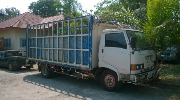 ขาย 6 ล้อ HINO KM779 กระบะยาว 5.50 เมตร เครื่องแน่น คัสซีสวย พวงมาลัยพาวเวอร์ ทะเบียนพร้อมโอน ราคาต่อรองได้ครับ ขาย 6 ล้อ HINO KM779 กระบะยาว 5.50 เมตร เครื่องแน่น คัสซีสวย พวงมาลัยพาวเวอร์ ทะเบียนพร้อมโอน ราคาต่อรองได้ครับ