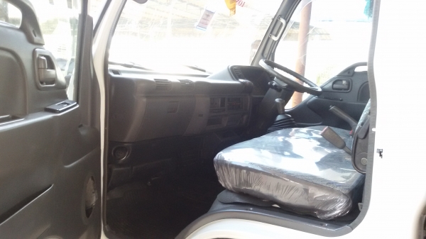 4 ล้อ ไม่ติดเวลา สภาพสวย พร้อมใช้งาน