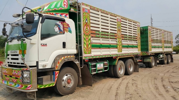 ขายดาวน์รถพ่วง 22 ล้อ 2 เพลา กระบะเหล็กคอกเกษตรดั้ม ISUZU 360 ปี.56 วิ้งแค่.240000 กว่าๆกิโล รถสวยๆขายถูกๆแค่.1200000 เท่านั้น พร้อมประกันชั้น.1