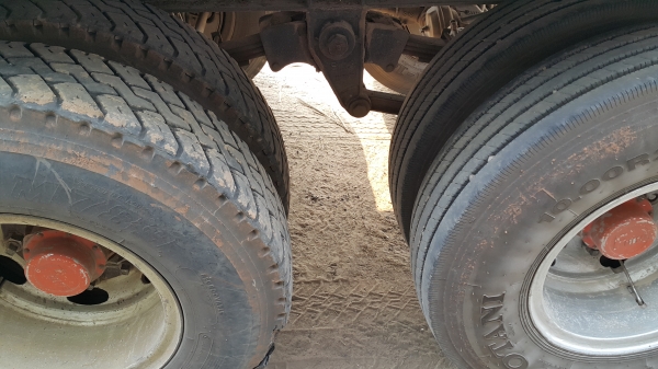 ขายดาวน์รถพ่วง 22 ล้อ 2 เพลา กระบะเหล็กคอกเกษตรดั้ม ISUZU 360 ปี.56 วิ้งแค่.240000 กว่าๆกิโล รถสวยๆขายถูกๆแค่.1200000 เท่านั้น พร้อมประกันชั้น.1