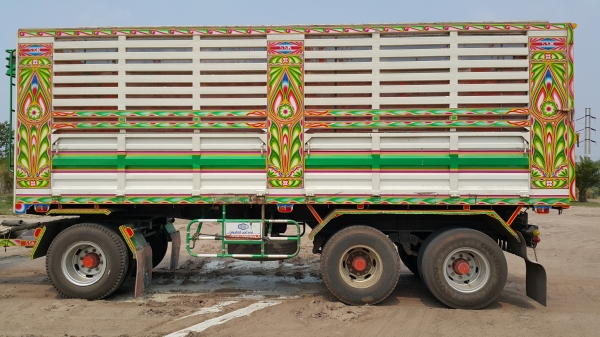 ขายดาวน์รถพ่วง 22 ล้อ 2 เพลา กระบะเหล็กคอกเกษตรดั้ม ISUZU 360 ปี.56 วิ้งแค่.240000 กว่าๆกิโล รถสวยๆขายถูกๆแค่.1200000 เท่านั้น พร้อมประกันชั้น.1