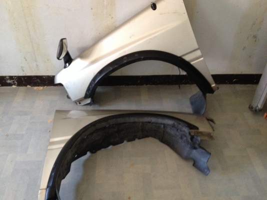 เเก้ม ISUZU MU ของครบๆเสา กระจก คิ้วตามรูปเก่าญี่ปุ่นสวยๆ