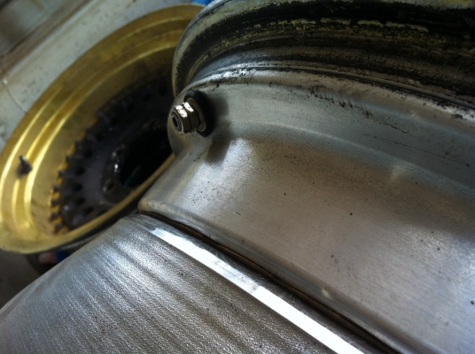 ล้อหยดน้ำ ขอบ15 สีทอง ล้อ2ชิ้น แท้ made in japan